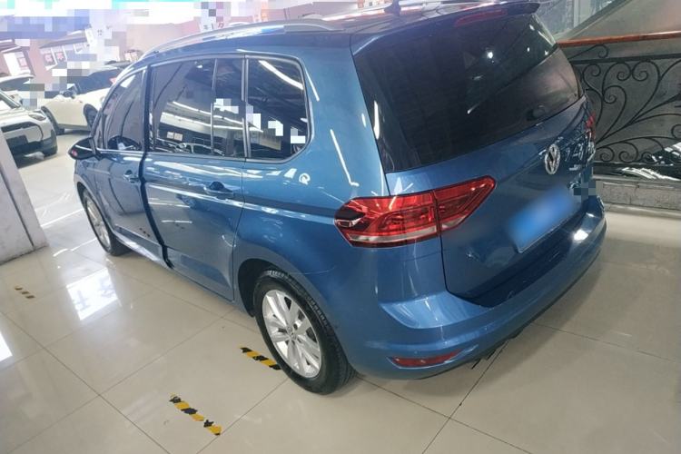 Used Volkswagen Touran 2016 Volkswagen Touran L 280TSI DSG Comfort Edition
