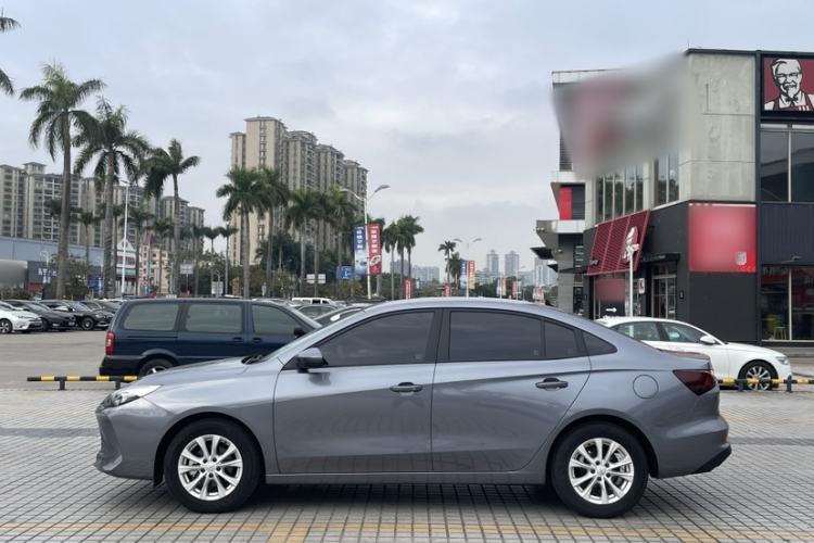 Used Roewe i5 2023 1.5L Manual Comfort Edition