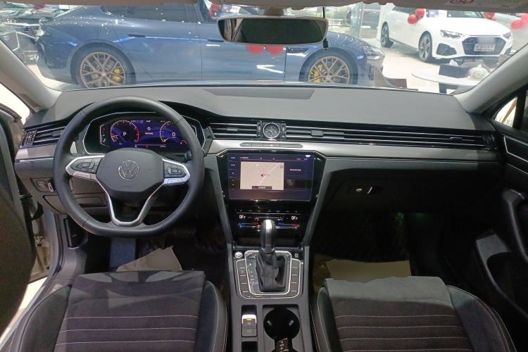 Used Volkswagen Magotan 2020 330TSI DSG Luxury Edition
