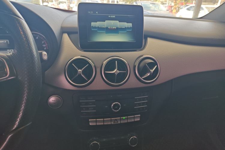 Used Mercedes-Benz B-Class 2015 B 200 Sport Edition
