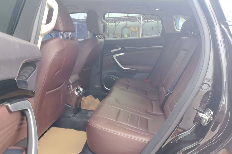 Used Wey VV7 2017 2.0T Ultra-Luxury Version
