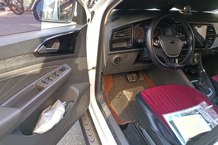 Used Jetta VS5 2019 280TSI Automatic Enjoyment Model
