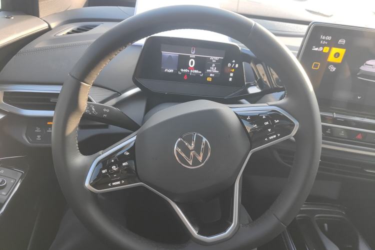 Used Volkswagen ID.4 CROZZ 2024 PURE+ model