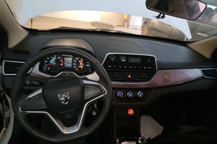 Used Baojun 310W 2017 1.5L Manual Comfort Model China V Standard