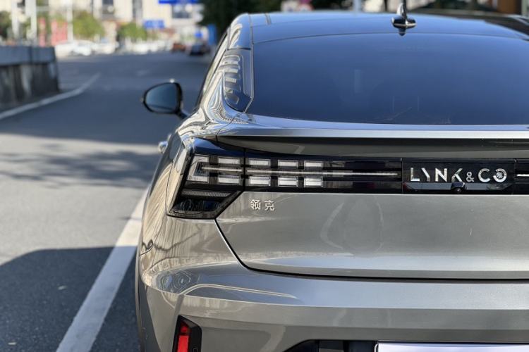 Used Lynk & Co 05 2020 2.0TD Four-Wheel Drive HypeHalo
