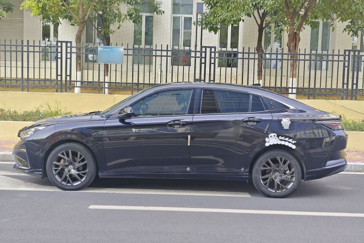 Used Dongfeng Aeolus Yixuan 2020 230T Automatic Glare-Proof Dark Knight Edition