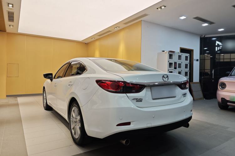 Used Mazda Atenza 2015 2.0L Blue Sky Prestige Edition
