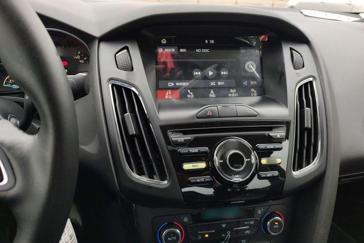 Used Ford Focus 2017 Sedan 1.6L Automatic Fashion Edition Smart Drive Version