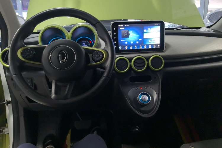 Used ORA Black Cat 2021 301 km Basic Version
