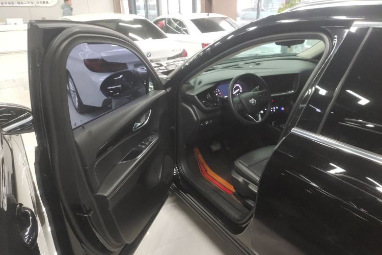 Used Buick Envision 2022 Encore S 552T Two-Wheel Drive Elite Model
