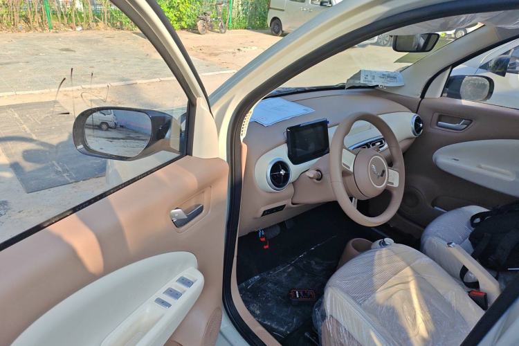 Used Wuling Hongguang MINIEV 2025 Four-Door Version Advanced Edition
