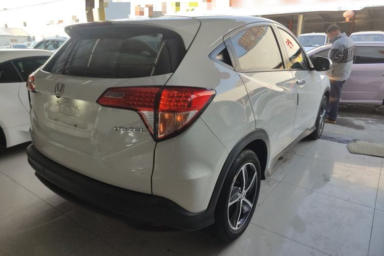 Used Honda Vezel 2020 1.5L CVT Pioneer Edition