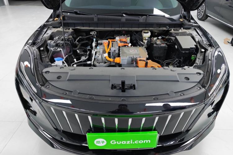 Used Hongqi E-QM5 2024 610 km PLUS
