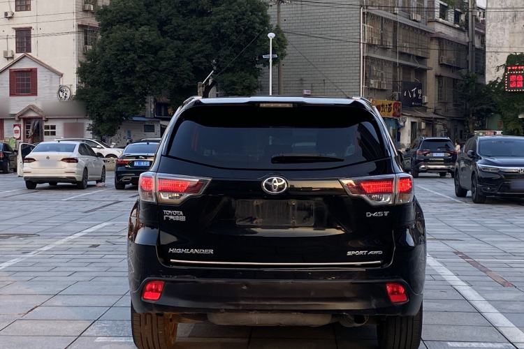 Used Toyota Highlander 2017 2.0T Four-Wheel Drive Luxury Edition 7 Seats
