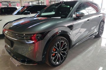 Used Zeekr 7X 2025 100 kWh Long-Range Rear-Wheel Drive with Intelligent Driving Features