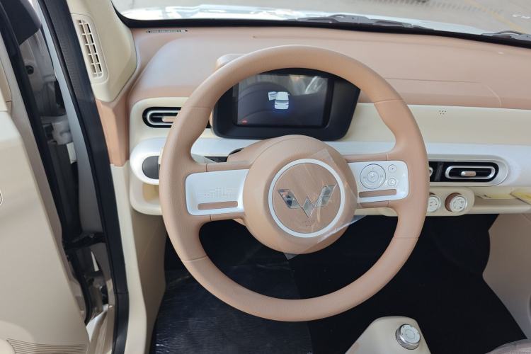 Used Wuling Hongguang MINIEV 2024 3rd Generation 215km Youth Edition