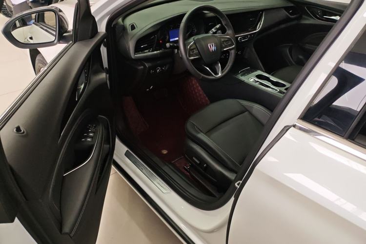 Used Buick Regal 2024 25T Deluxe Edition
