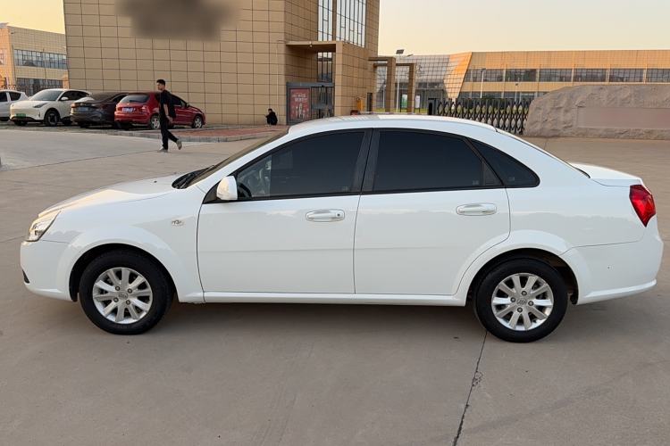 Used Buick Excelle 2015 1.5L Automatic Classic Model
