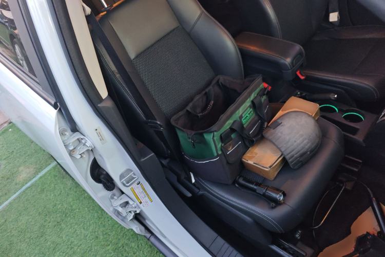 Used  Compass 2014 Revised Version 2.4L Four-Wheel Drive Comfort Edition
