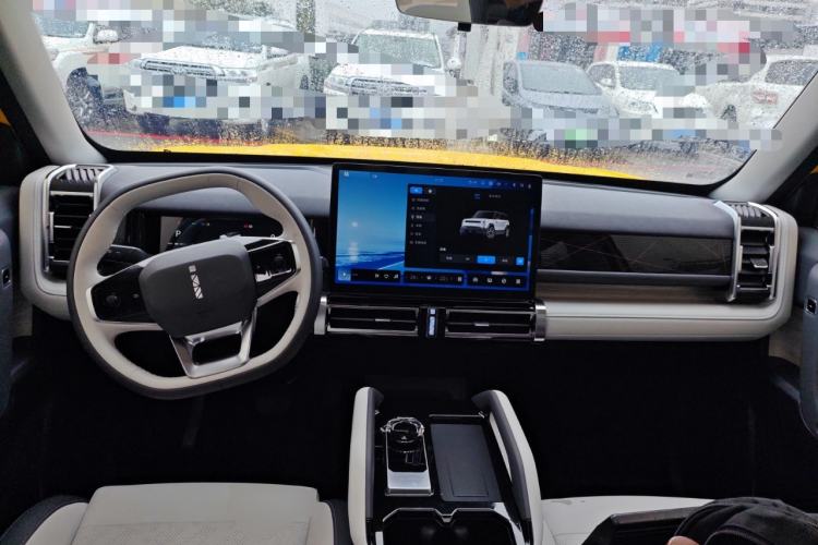 Used  03 2024 472km Four-Wheel Drive Long-Range Version
