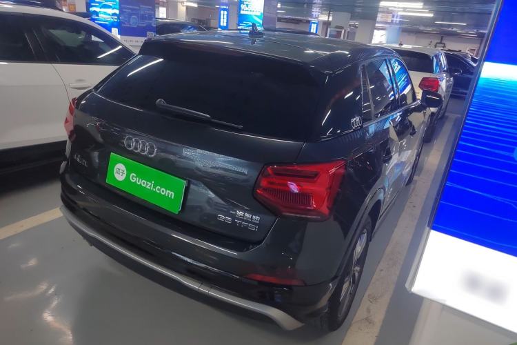 Used Audi Q2L 2020 35 TFSI Fashion Dynamic Model
