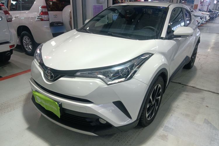 Used Toyota IZOA 2018 2.0L Yichi Edition China V Standard