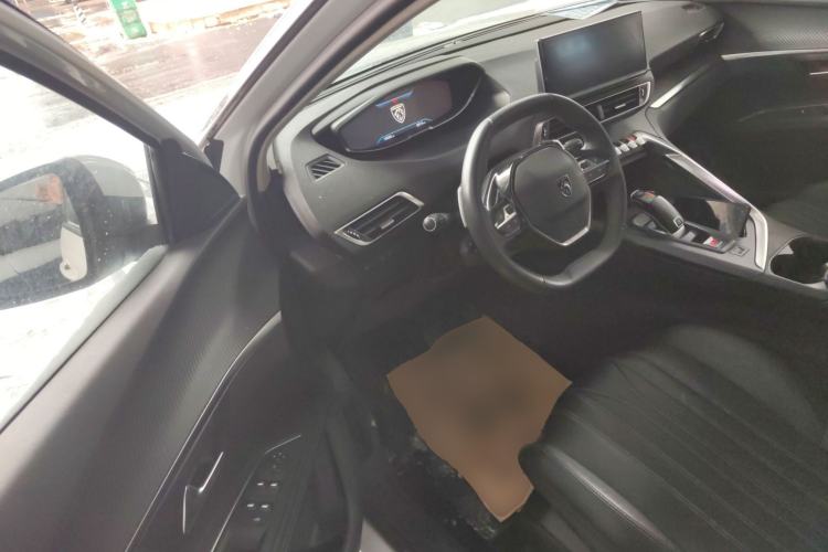 Used Peugeot 5008 2023 400THP Passionate Full-Seat Edition 7 Seats
