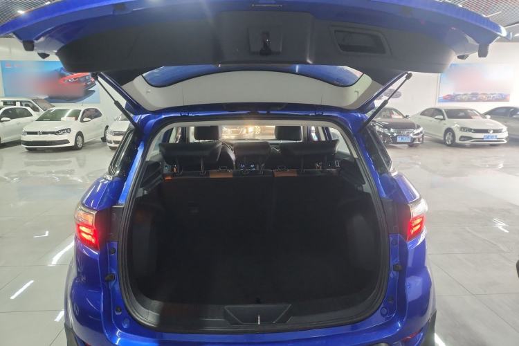 Used JMC Yusheng S330 2016 1.5L GTDi Automatic Two-Wheel Drive Prestige Edition
