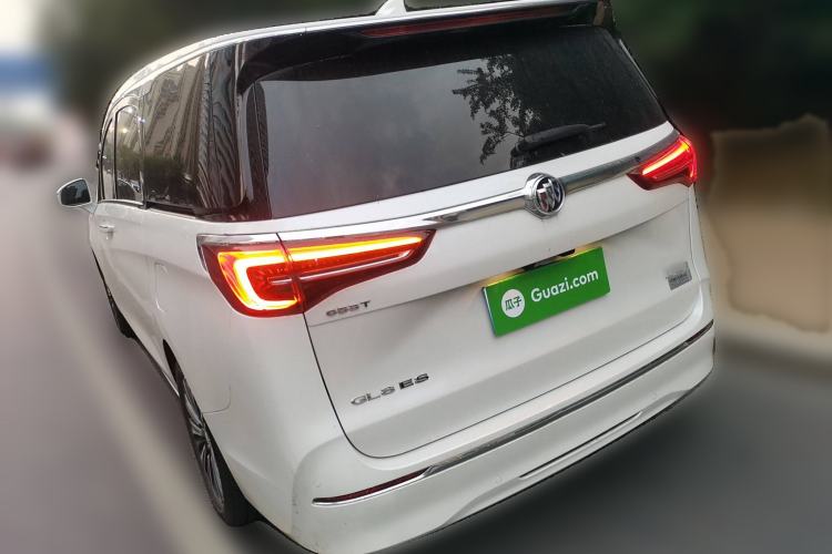 Used Buick GL8 2022 ES Land Cruiser 653T Luxury Model
