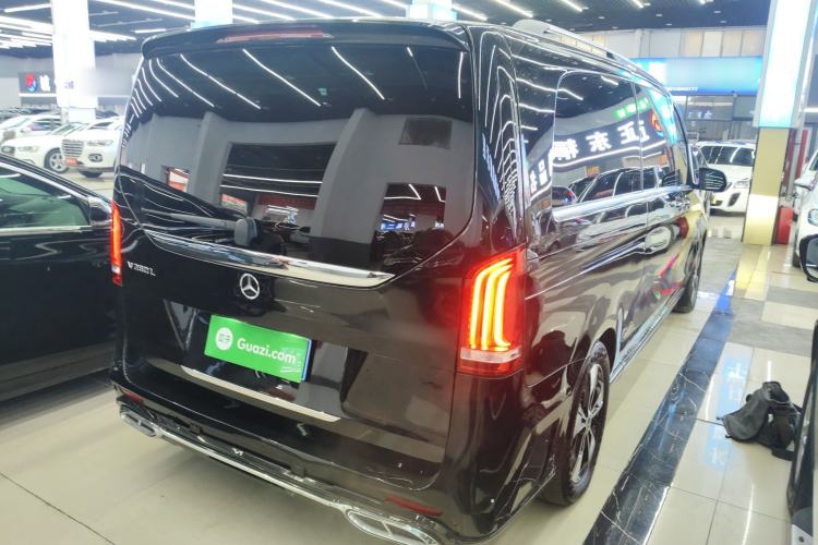 Used Mercedes-Benz V-Class 2020 V 260 L Long-wheelbase Luxury Edition