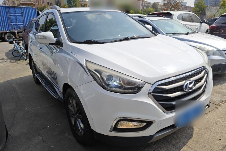 Used Hyundai ix35 2015 2.0L Automatic 2WD Smart Version China V Standard
