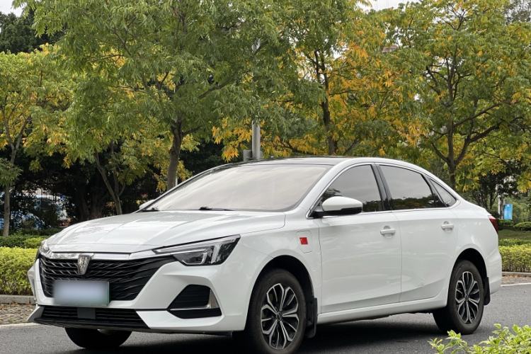 Used Roewe i6 MAX New Energy 2022 EV 500 Grand Touring Edition with Sunroof
