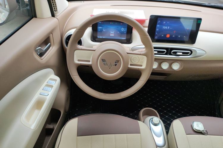 Used Wuling Hongguang MINIEV 2025 Four-Door Version Zhenxiang+ Edition