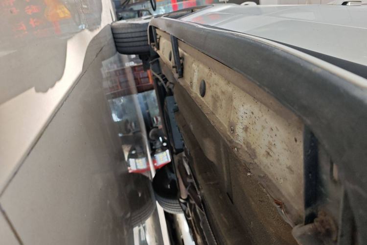 Used FAW Senya R7 2017 1.6L Manual Luxury Model
