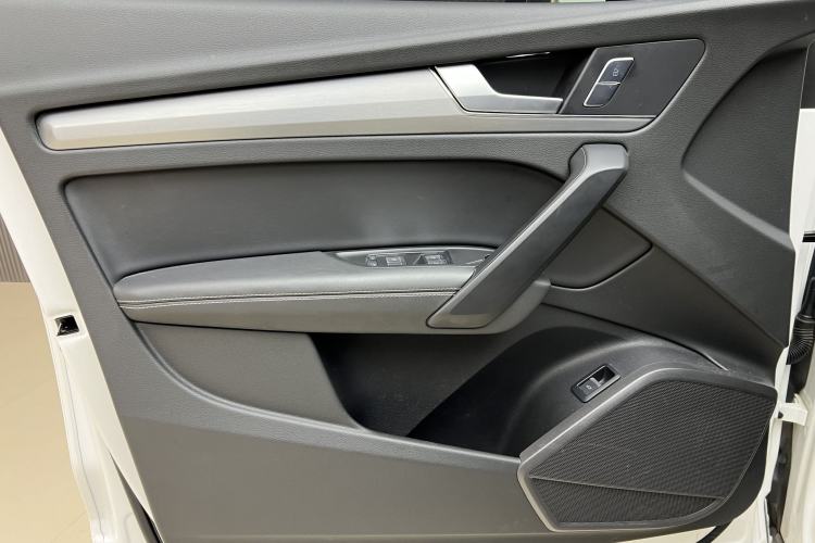 Used Audi Q5L 2024 40 TFSI Fashion Dynamic Model
