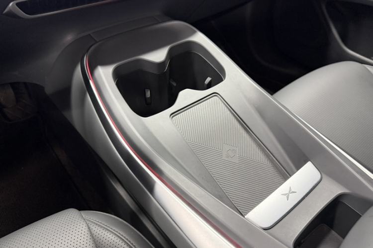 Used XPeng MONA M03 2024 620 with Ultra-Long Range
