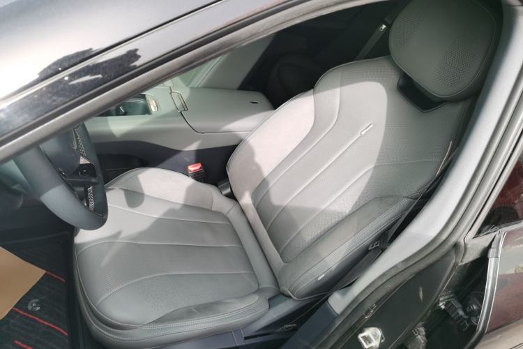 Used Lynk & Co 07 2024 EM-P 126 Long-Range Intelligent Driving Ultra