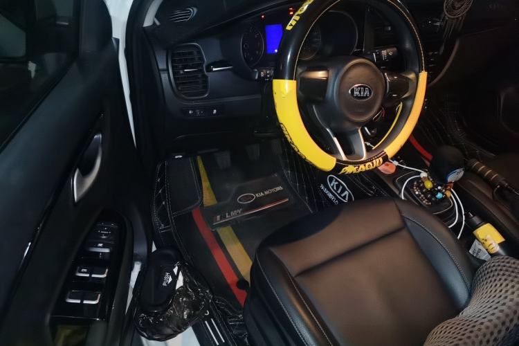 Used Kia K2 2017 Sedan 1.4L Manual Transmission 15th Anniversary Special Edition GLS
