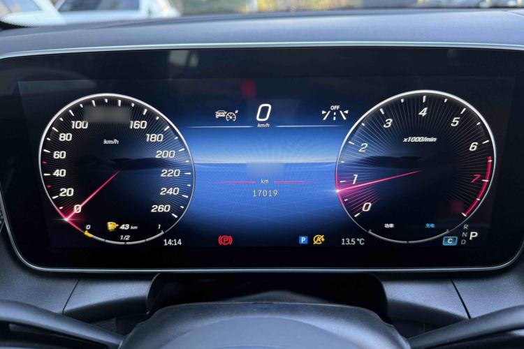 Used Mercedes-Benz GLC 2023 GLC 260 L 4MATIC Dynamic Edition 7-seater
