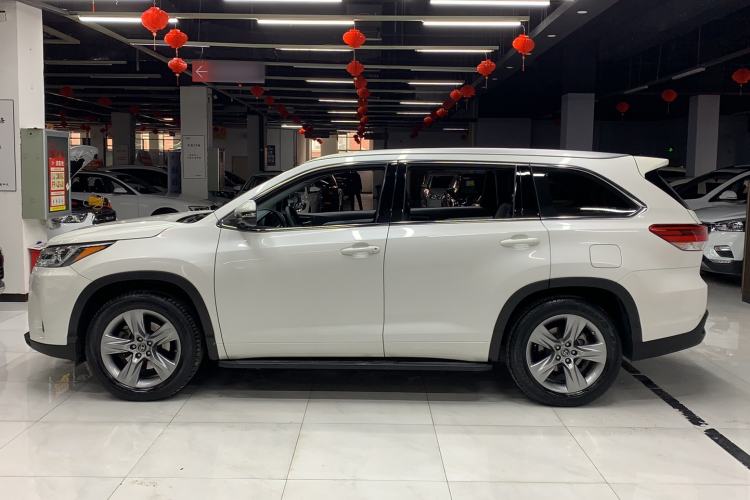 Used Toyota Highlander 2018 2.0T Four-Wheel Drive Luxury Version 7 Seats China VI Standard