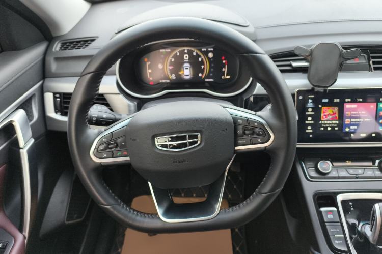 Used Geely Auto Emgrand X7 Sport 2022 1.8TD DCT Zhiya Trim
