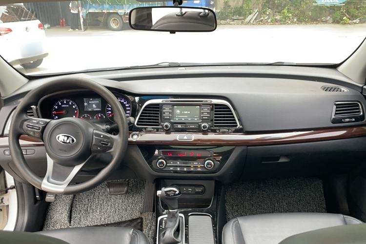 Used Kia K4 2017 1.8L Automatic GLS Special
