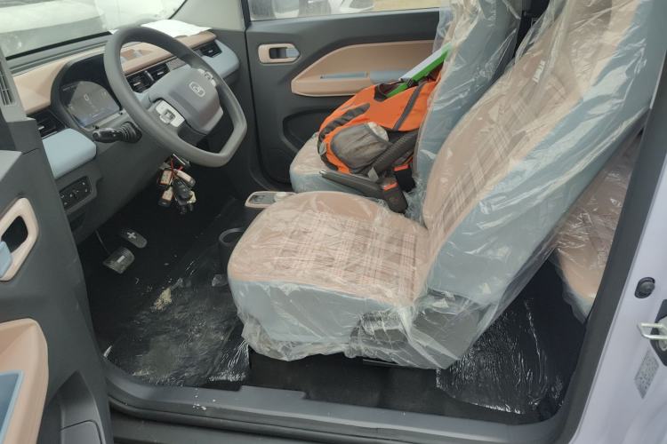 Used Chery QQ Ice Cream 
