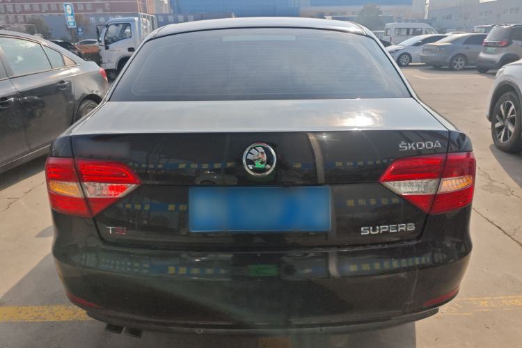 Used Skoda Superb 2013 1.8TSI Automatic MingShi Edition
