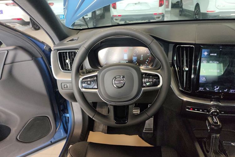 Used Volvo XC60 2021 T5 4x4 Smart & Advanced Sport Edition
