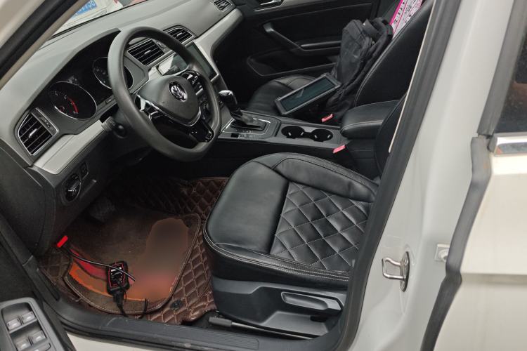 Used Volkswagen Lamando 2017 230TSI DSG Fashion Edition
