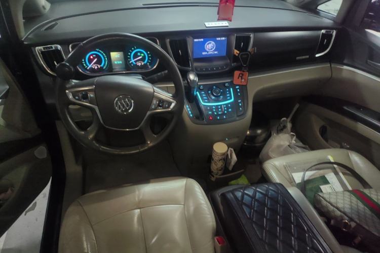 Used Buick GL8 2013 3.0L GT Luxury Business Haoya Edition
