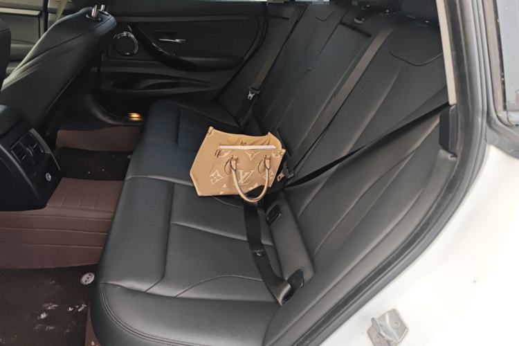 Used BMW 3 Series GT 2018 320i Sport Edition