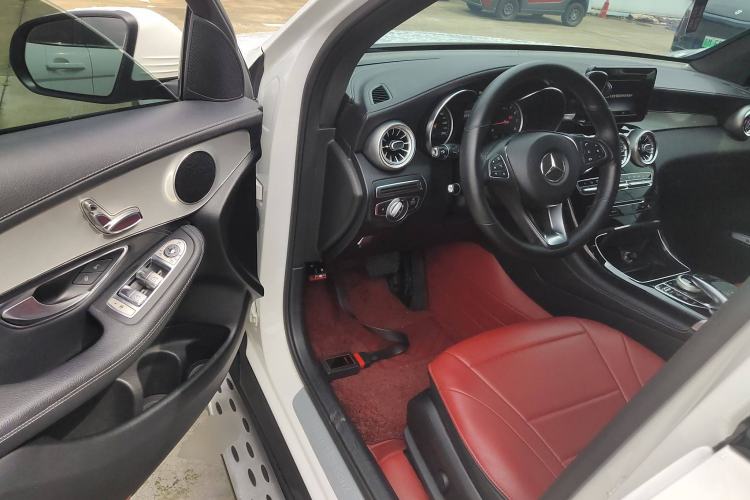 Used Mercedes-Benz GLC 2017 GLC 200 4MATIC
