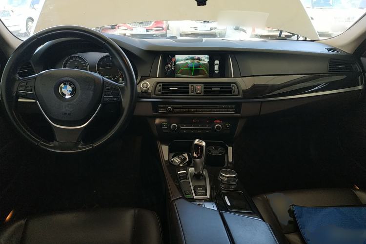 Used BMW 5 Series 2014 525Li Luxury Design Package